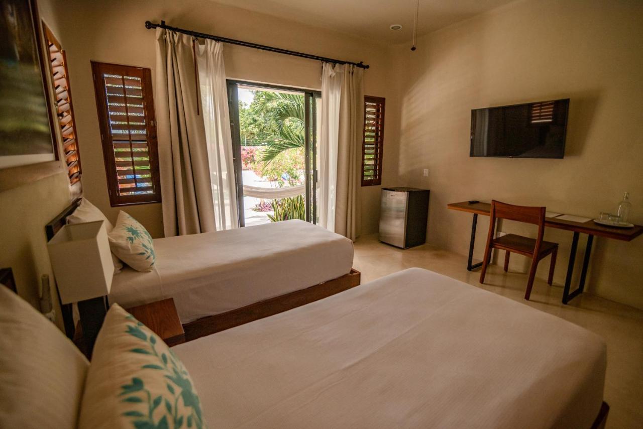 Hotel Blue Palm Bacalar Esterno foto